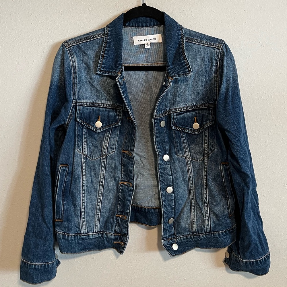 Ashley Mason Distressed Denim Jacket - Excellent Condition - Medium